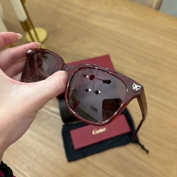 Cartier Women display picture 1